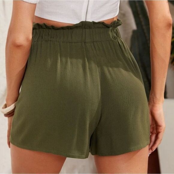 SHEIN Army Green Essnce Paperbag Waist Belted Shorts size S - Picture 7 of 11